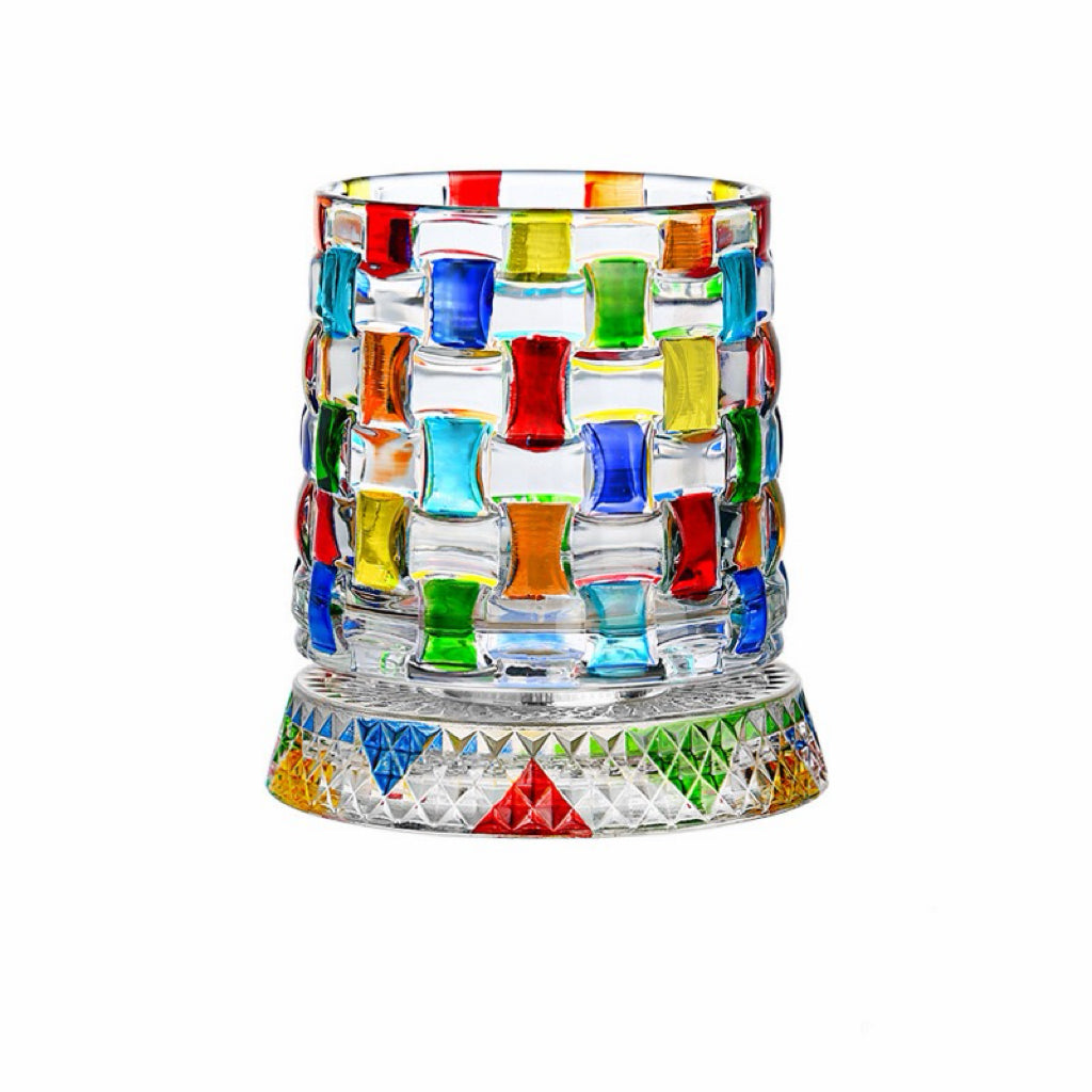 Hand-Painted Embossed Rotating Whiskey Glass – Minimal Luxury Crystal Tumbler with Smooth Spin Design